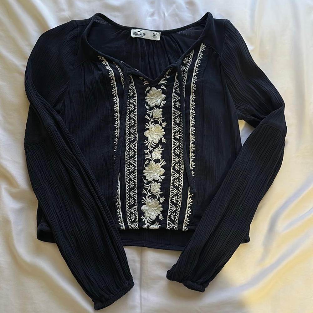 blue hollister blouse